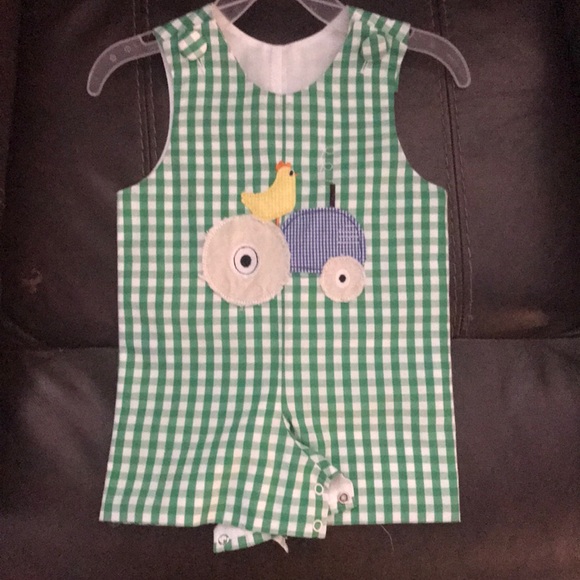 Boys Clothing - Picture 1 of 1